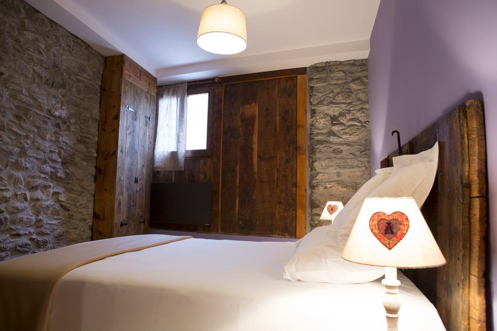 R De Rural - Casa Rural De Les Arnes Encamp Room photo